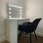 Luxe Apartment *