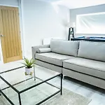 Luxe Apartment